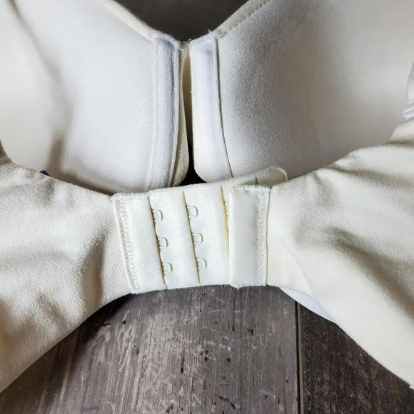 NWT Secret Treasures 36DD Cream Women's Bra with Lace - Picture 11 of 14